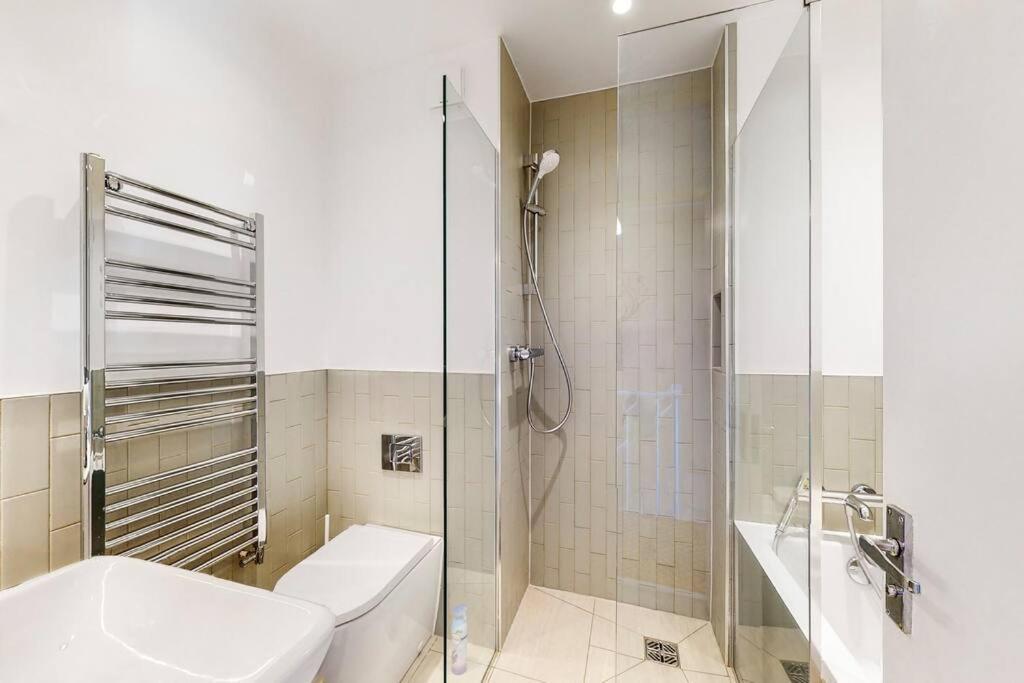 Charming 2-Bedroom Maisonette With Private Garden Лондон Екстер'єр фото